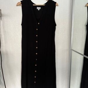 Forever 21 Black Sleeveless Midi Dress